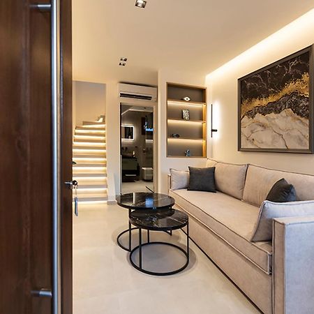 Akira Suites 아피토스 외부 사진