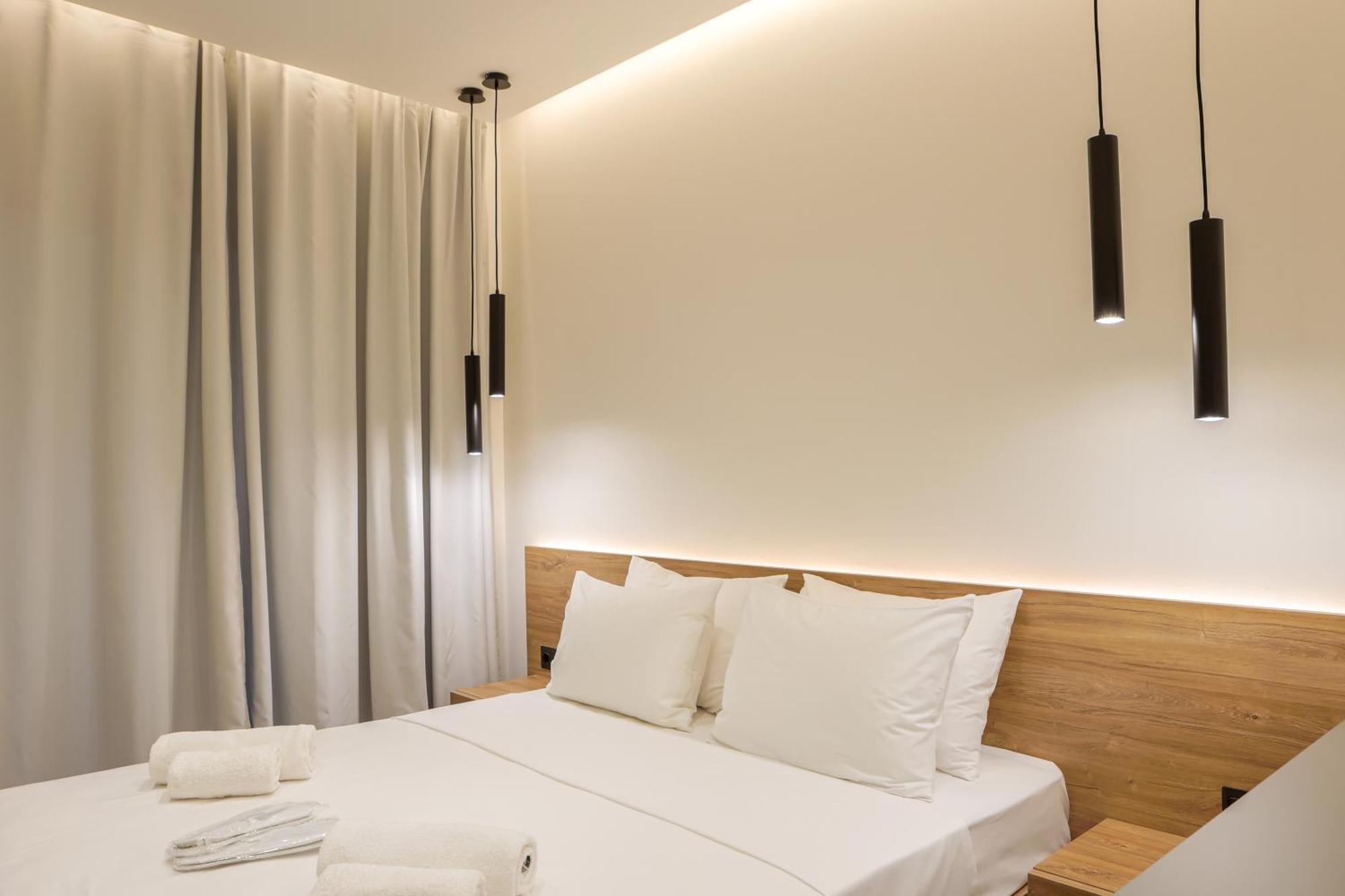 Akira Suites 아피토스 외부 사진
