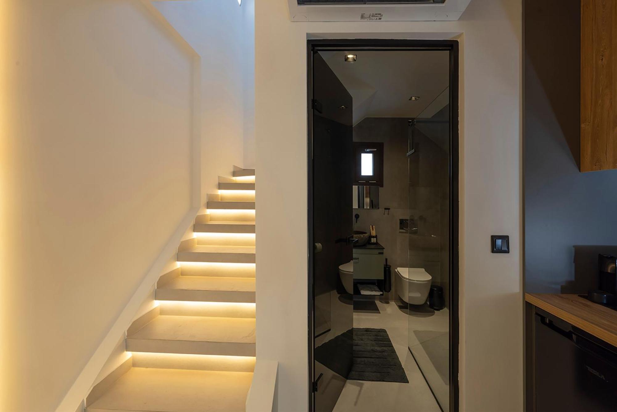 Akira Suites 아피토스 외부 사진