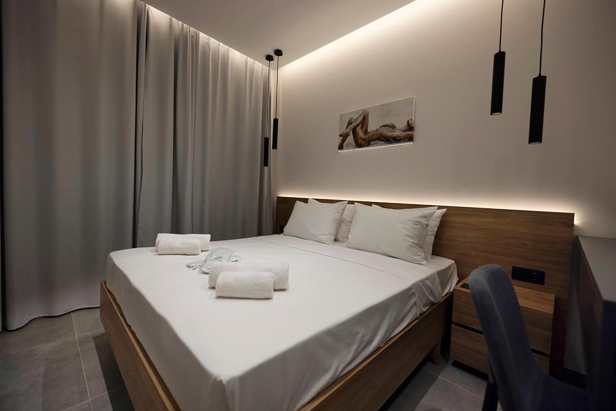 Akira Suites 아피토스 외부 사진