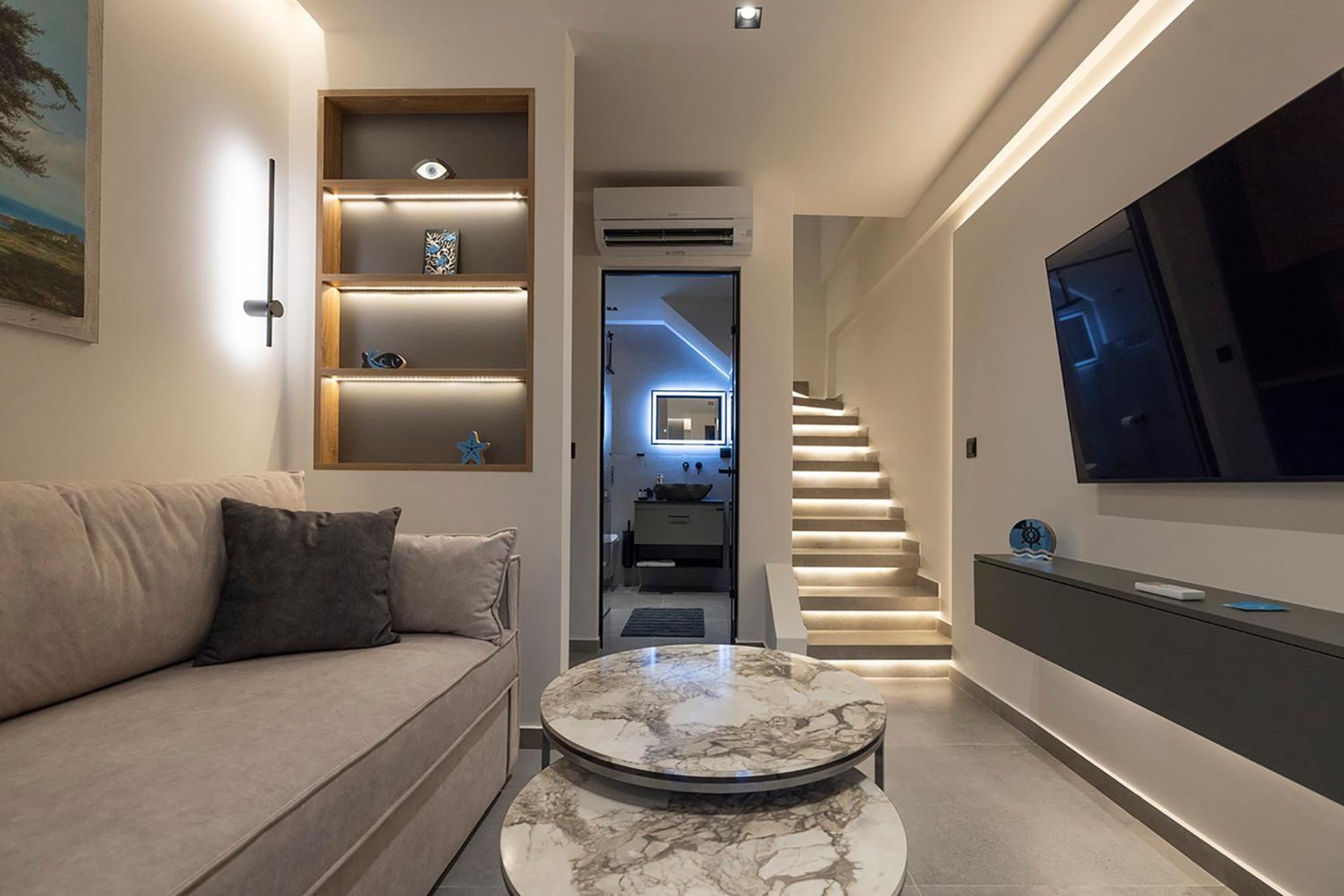 Akira Suites 아피토스 외부 사진
